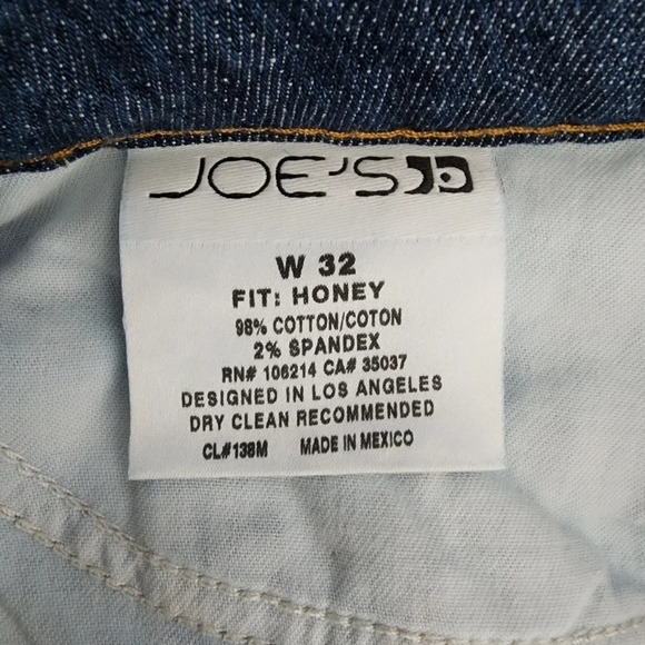Joe's The Honey Curvy Bootcut Jeans in Shae Wash - Picture 6 of 10